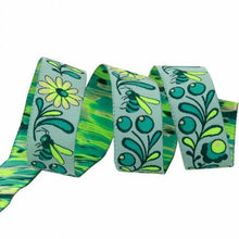 Load image into Gallery viewer, Tula Pink Birds & Bees Ribbon 7/8in - Spirit